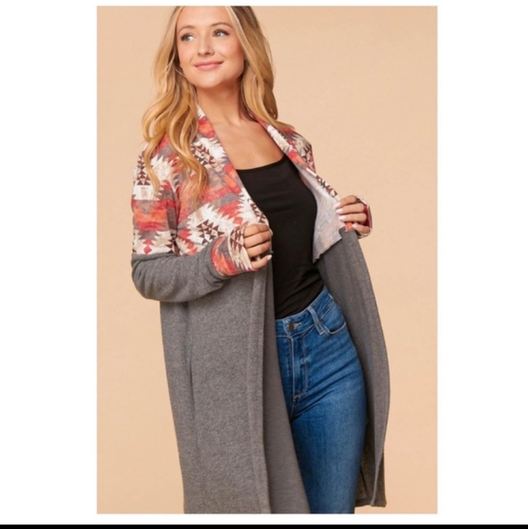 Aztec print at top Sweater Cardigan. - Picture 7 of 9